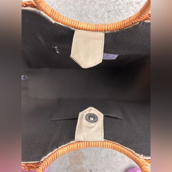 Tico Collection Elegant Black and sage green Woven Handbag - Picture 6 of 6